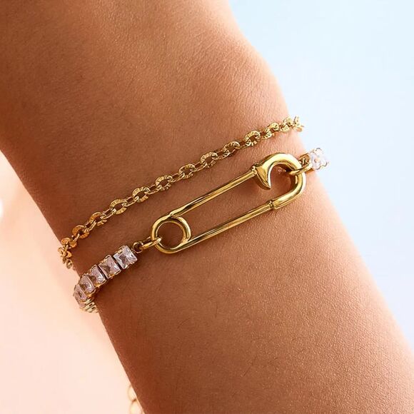 Acacia 18K Gold Non Tarnish Hypoallergenic Water Restnt Rhinestone Clip Bracelet - Picture 4 of 5